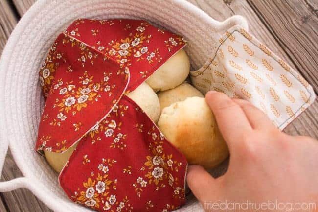 Fabric napkin bread warmer