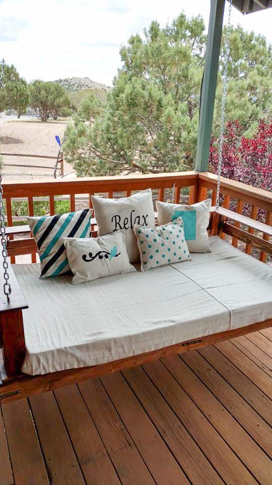 DIY Pallet Swing Bed Make Calm Lovely