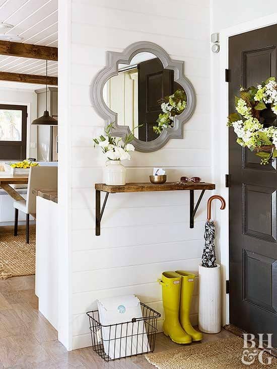 Simple hallway shelf Make Calm Lovely