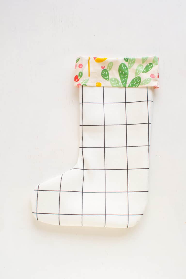 Simple and easy DIY Christmas stocking