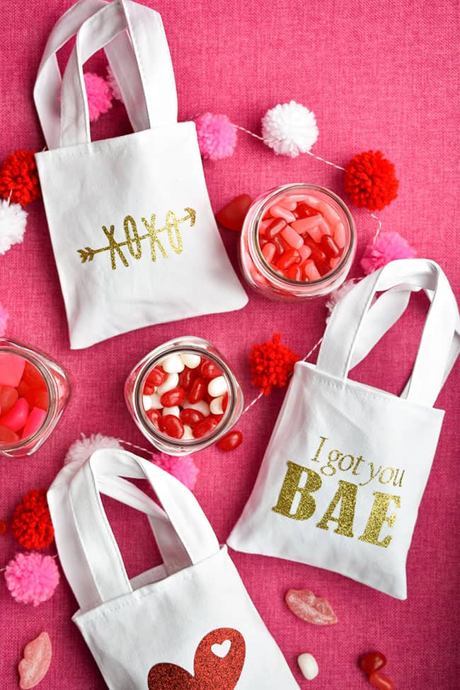 12 Cricut Valentine DIY Ideas (that are easy & fast to make!)