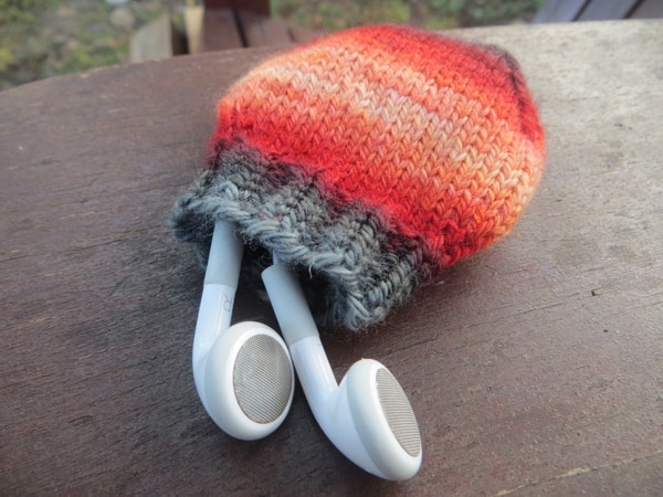 knitted earbud pouch